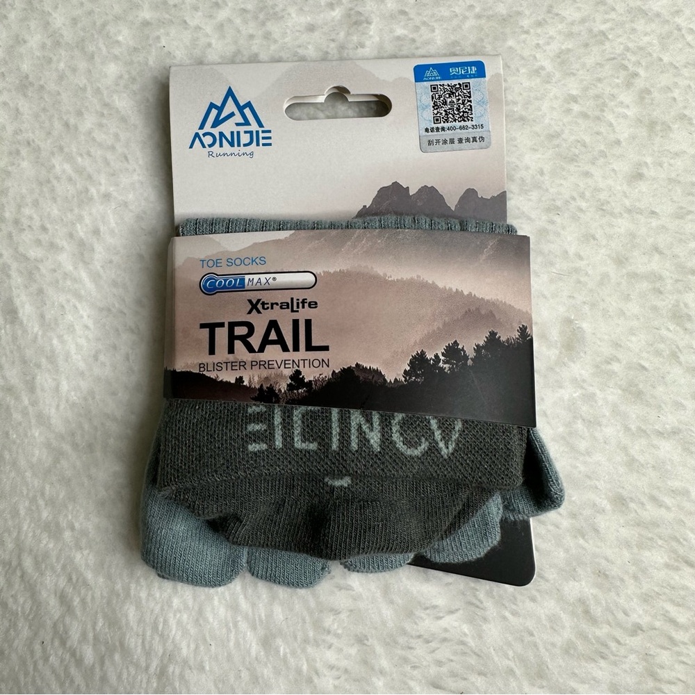 NEW Unisex Trail Toe Socks Small US Men’s Size 4-6 women’s size 5-8